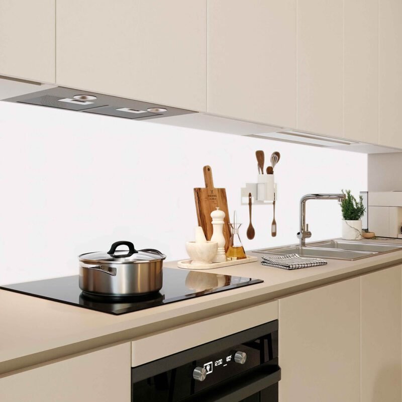 Cucina con schienale magnetico